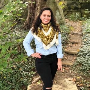 Meet your Posher, Cristina